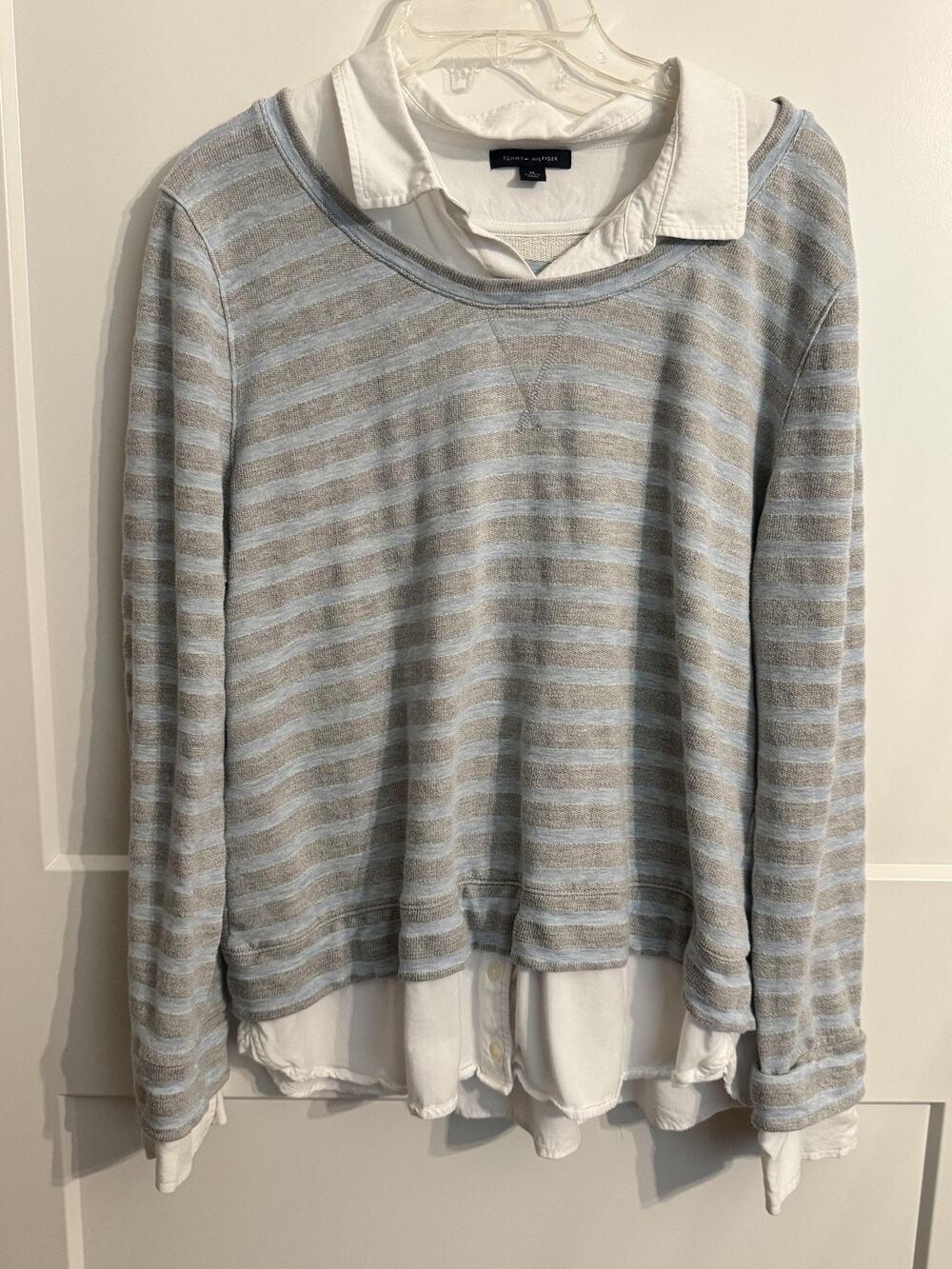 Tommy Hilfiger Sweater Sz XL Gray Striped Collared Faux Layered Shirt Hem Preppy